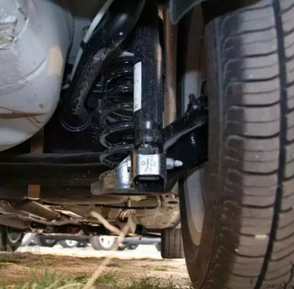 When we need to replace the strut mount